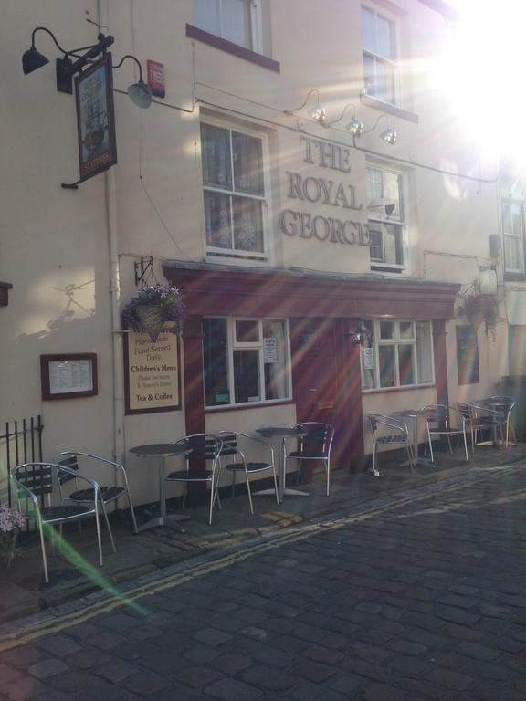 Bed and Breakfast The Royal George Staithes Esterno foto